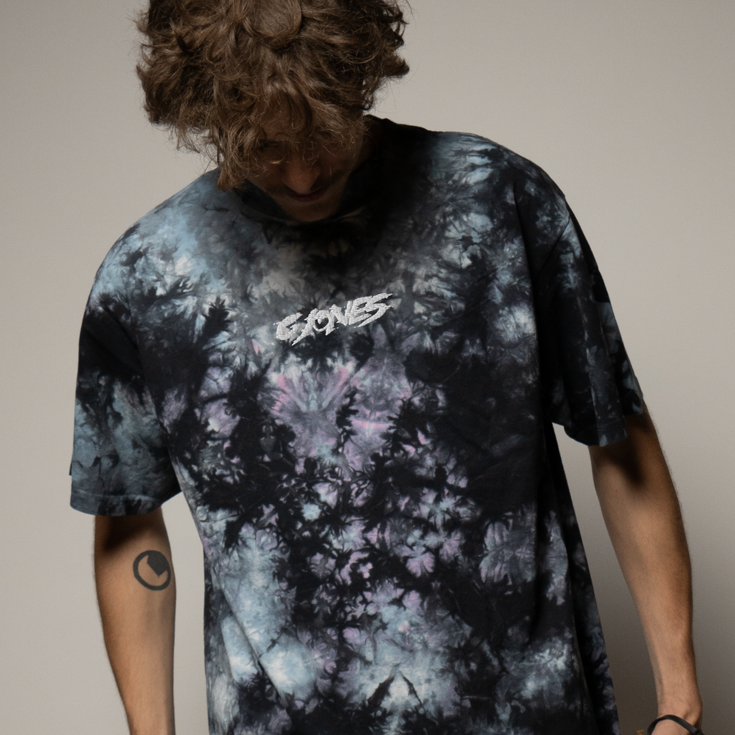 g jones Embroidered Oversized tie-dye t-shirt