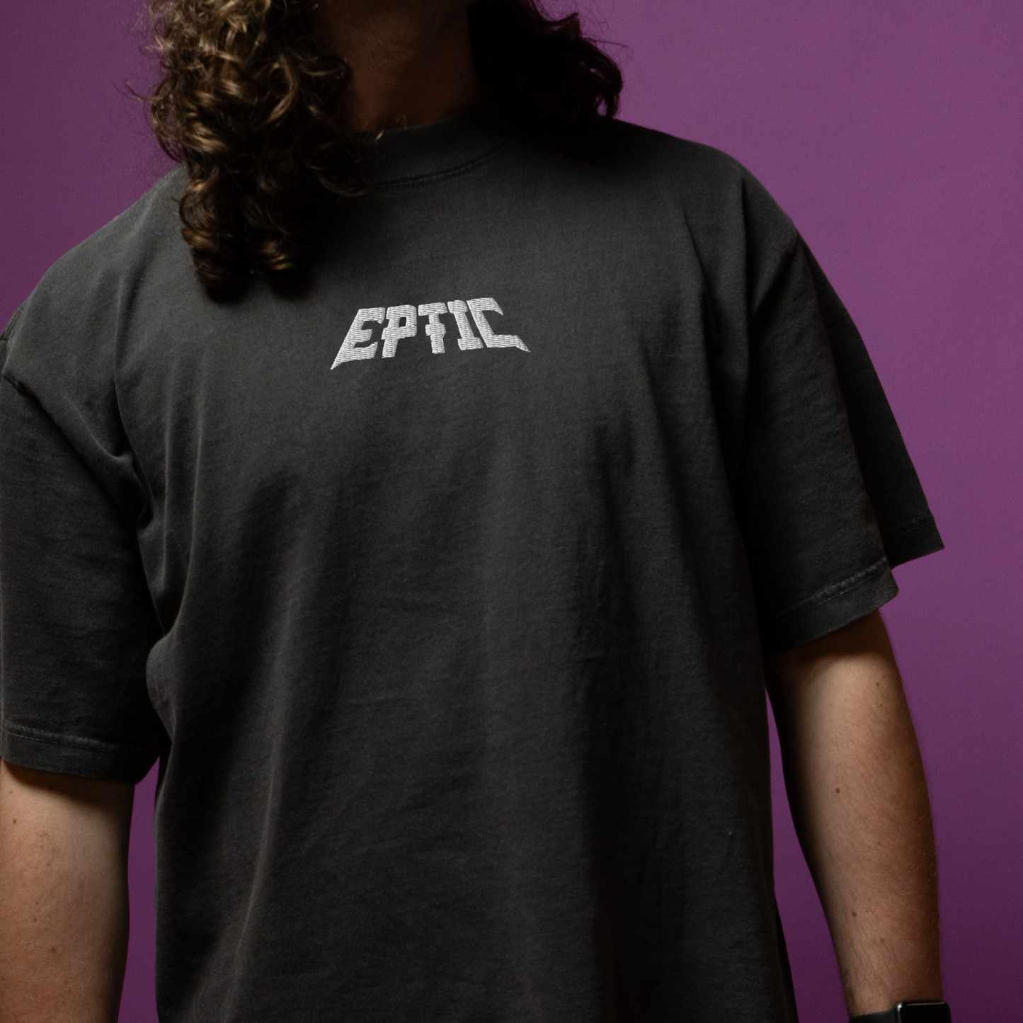 eptic embroidered oversized faded t-shirt