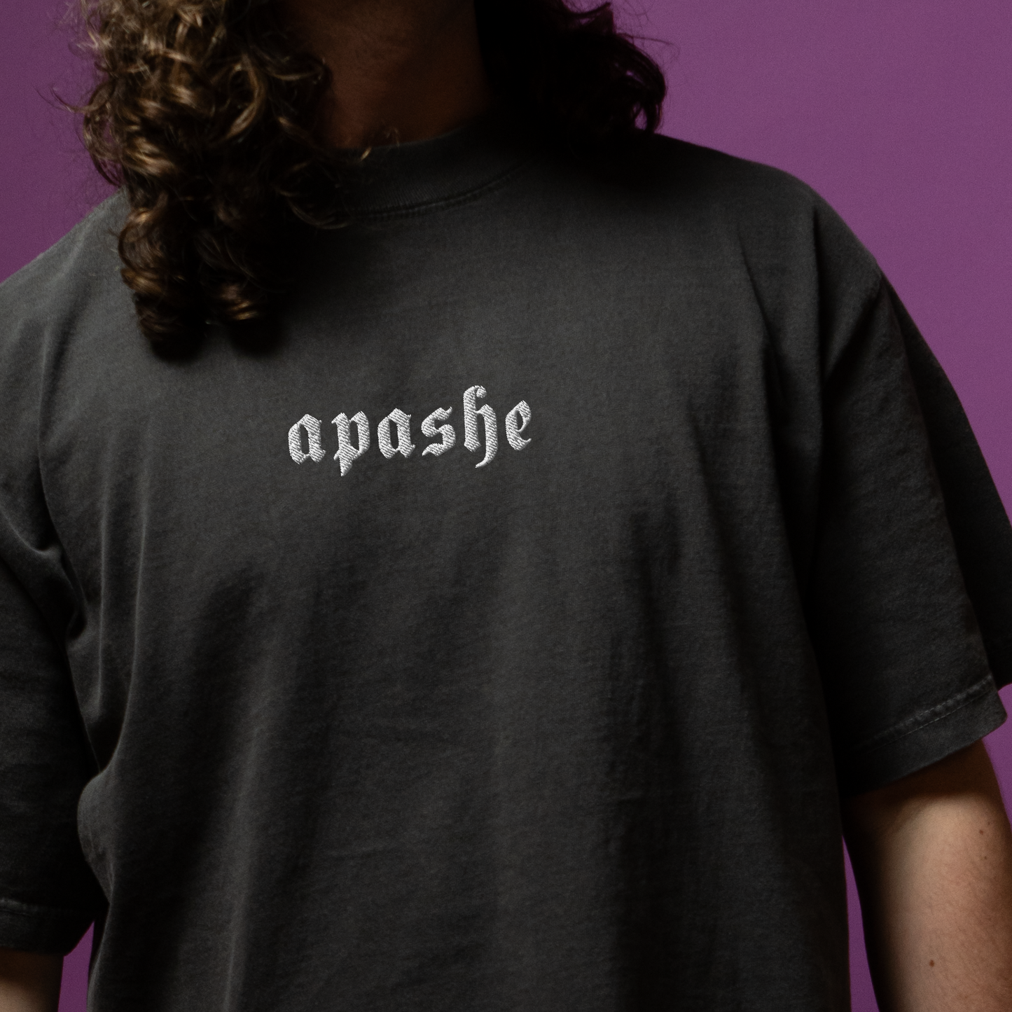 apashe embroidered oversized faded t-shirt