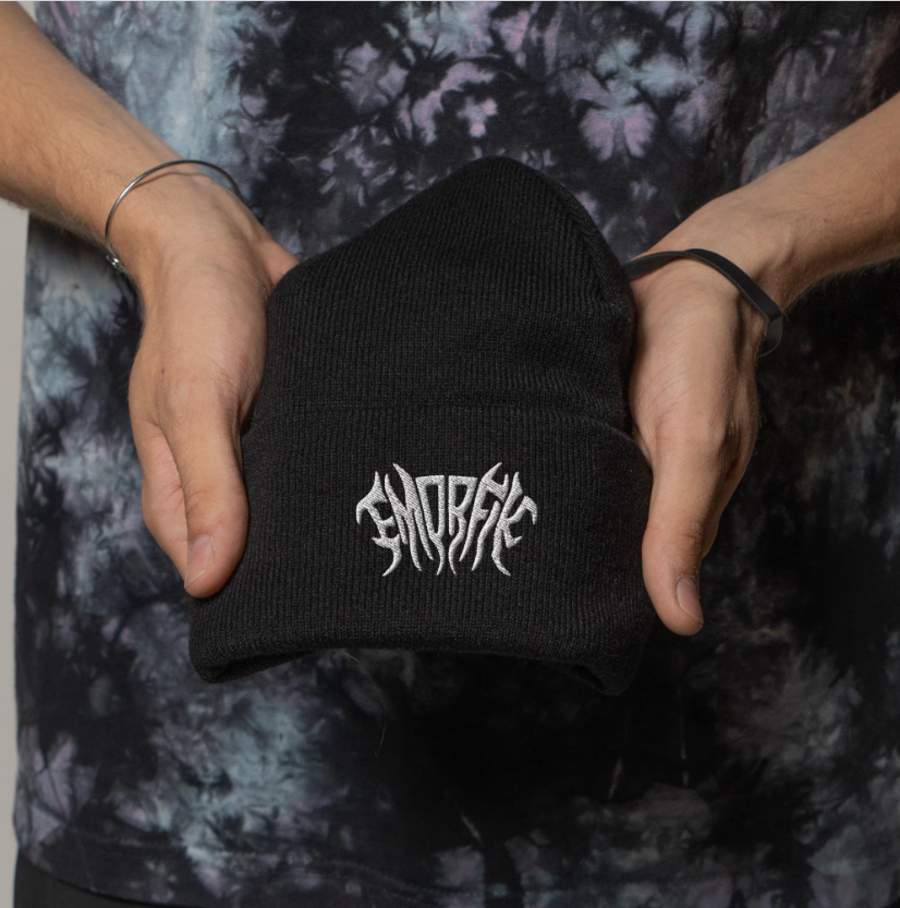 emorfik embroidered beanie