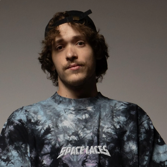 Space Laces embroidered oversized tie-dye t-shirt
