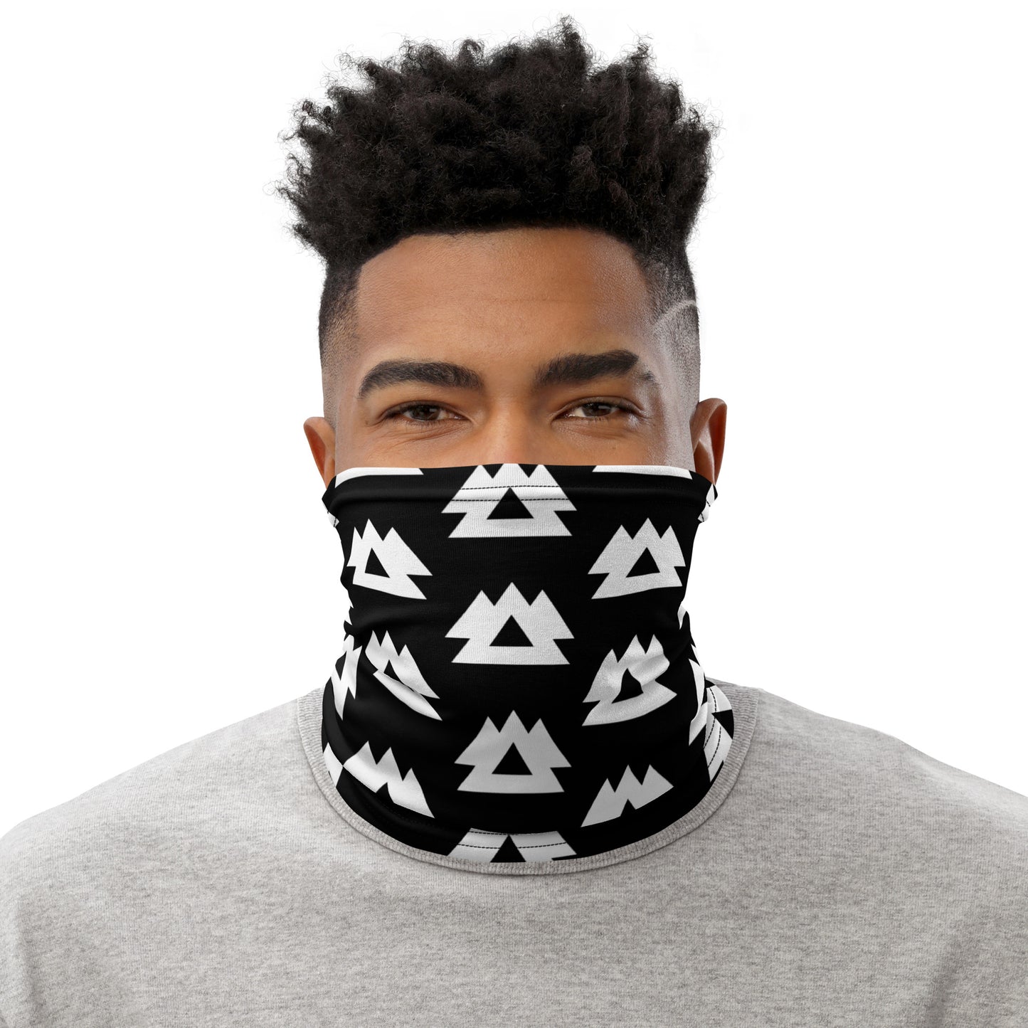 wakaan neck gaiter